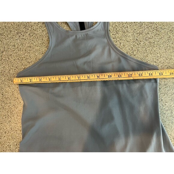 Lululemon Athletic Yoga Performance Gray Razorback Tank Top Shirt No Tag Small - Picture 10 of 11